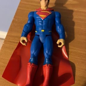 5 action figures sold together